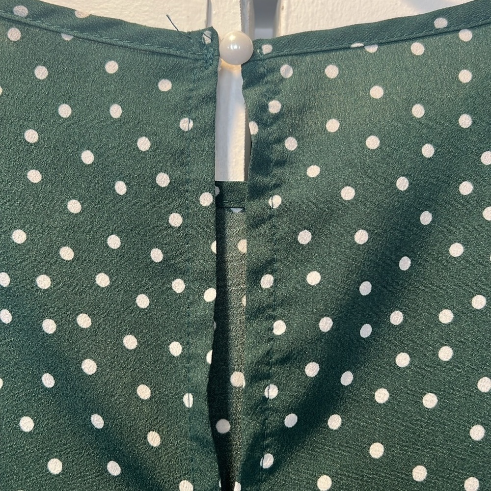 SHEIN Green Polka Dot Dress size medium. - Picture 9 of 9
